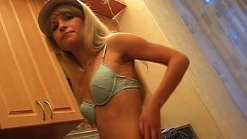 Yesinia ft. Helen Fox: Babe, Blonde  Masturbation Porn videos