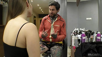 Creampie for Big Natural Tits 18+ Teenager at a Beauty Salon videos