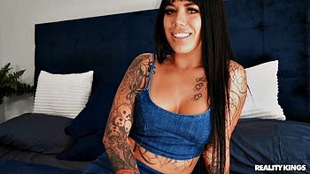 A Baddie Like Lacey videos