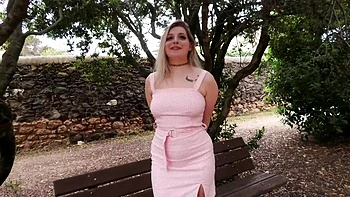 Naughty Alice in two stages... - Jacquie et Michel TV videos