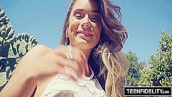 Pamela Morrison Filled With Jizz videos