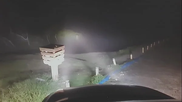 A dama de branco da encruzilhada levou uma madeirada que até caiu ! videos