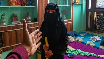 Indian Stepdaughter In-law Pakistani Aunty Romantic Video By -snapchat143 videos