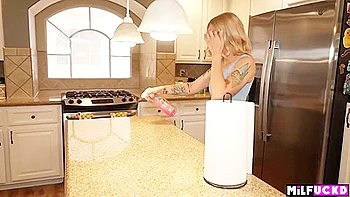 Ashley Moores Single Stepmom Sex By videos