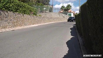 Lexi gets down to business with Ashley... - Jacquie et Michel TV videos