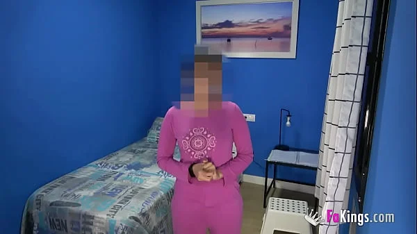 INCREDIBLE: Prude roommate films her roomie banging a dude... In front of her! videos