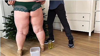 Stepmother In Law Holds My Dick While I Pee In A Jar videos