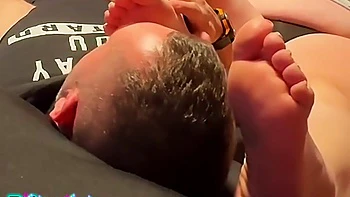 My Stepsister Stuffed My Mouth With Her Stinky Feet Again While She Played With My Cock videos