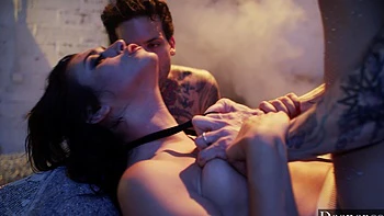 Small Hands and Owen Gray fucked Brooklyn Gray with intense passion in a rough threesome. videos