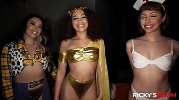 New  big ass: Blowjob, Cowgirl  Licking Porn videos