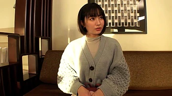0010282_乳揺れ 口淫 ナンパなどが含まれている videos