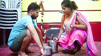 Desi Mallu Dudhwali Full Outdoor Hardcore Fuck With Bechelor Boy When They Were Alone At Home ( Hindi Audio ) videos