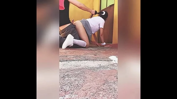 ALUMNOS de la TÉCNICA Teniendo SEXO en el Receso del Colegio Mientras la Directora Habla en el Micrófono ! videos