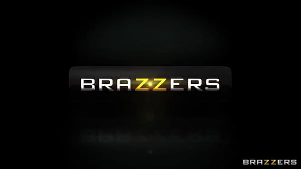 Sneaky Sleepover Cheat / Brazzers  / download full from http://zzfull.com/che videos