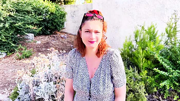 Charlotte wasn't about to let her stallion sleep... - Jacquie et Michel TV videos