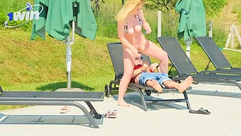 The pool cleaner exchanged her hubby! Hell yes, saved a tip for him, molten hardcore videos