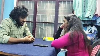 Lady Boss - Male Staff Hot Fuck In Office Room To Convincing Boss videos