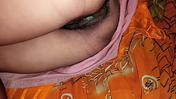 New Wife Ko Pahli Bar Chuda Mujhe Maja Aa Gaya Indian Bhabhi Pussy videos