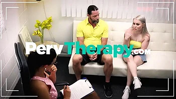 Cassidy And Her Friends Having Special Treat On Valentines Day ft. Cassidy Klein  Paisley Parker: Porn videos