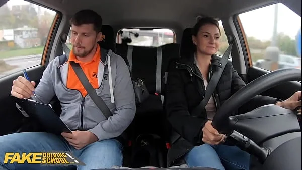 FakeDrivingSchool Students Accidental Internet Handbag Challenge with Tiny Tina videos