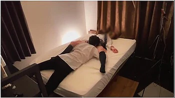 超絶かわいい女子生の中かきつすきて中出ししてしまった videos