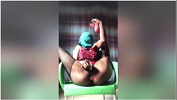 Amateur Tiktoker Girl Masturbate Live And Have Multiple Vibrator Orgasm videos