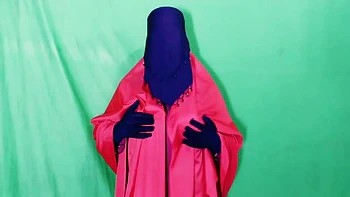 Beautiful Stepmother Spends The Night With Her Stepson And Has Sex With Him videos