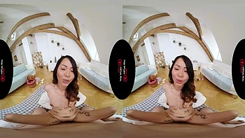 Jsjdjdndn: Blowjob, Doggy  Cowgirl VR Porn videos