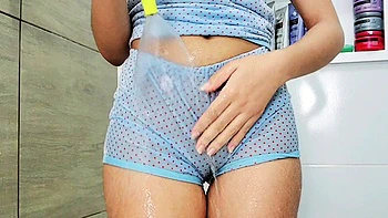 showing her wet camel toe, sharing her pussy in the videos