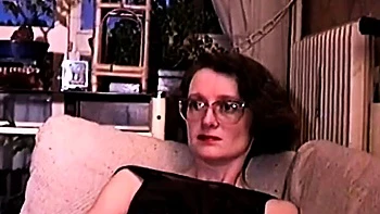 Blonde Amateur Girl Masturbates with Sex Toy to Porn Film videos