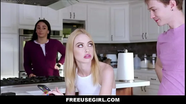 FreeUseGirl.com - Freeuse Family Fucking My Tiny Blonde Teen Stepsister While Makes Lunch - Chloe Cherry, Alex Jett videos