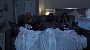 Freeuse Fantasy-Weekend Sleepover with Lexi Lore and Dani videos