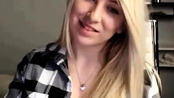 Blonde 18-Year-Old Amateur With Big Natural Tits on Webcam videos