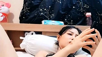 Amateur webcam asian girl videos