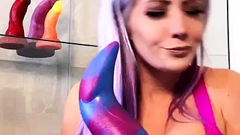 amateur teen multitasking with toys videos