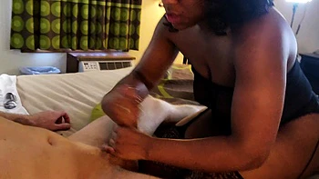 Black step sis jerks out step bros nut (Shonda) videos