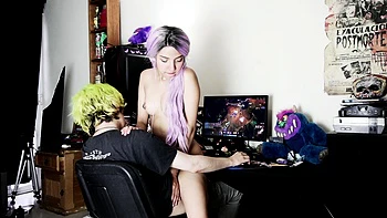 cute blonde amateur webcam teen showing videos