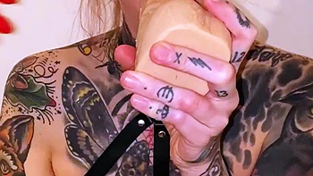 Horniest Amateur 19yo Teen Lesbians fucking on Webcam videos