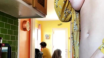 Amateur brunette ariana marie solo toying videos