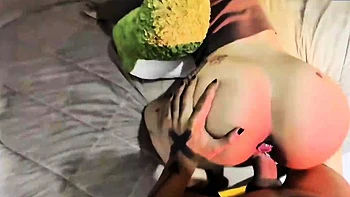 Amberzinha ficou muito grata ao ganhar um brinquedo de videos