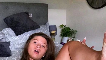 Cute Babe SOlo Toys Online videos