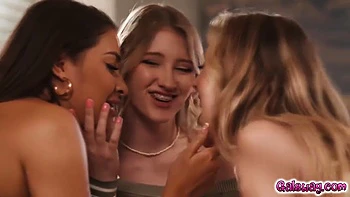 Gizelle Blanco, Millie Morgan And Melody Marks - Gizelle And Melodys Trio videos