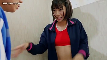 The Tables Turn! Chasing Sex! Im A Virgin Who Gets Turned On By The Protruding Ass Of The Girls On The Track And Field Team! Then, The Girls, Curious About My Erect Cock, Down As I Run Away And Forcefully Insert It! However, It Feels So Go videos