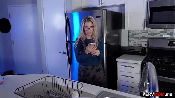 My big round ass MILF stepmom disappointed in her husband again videos