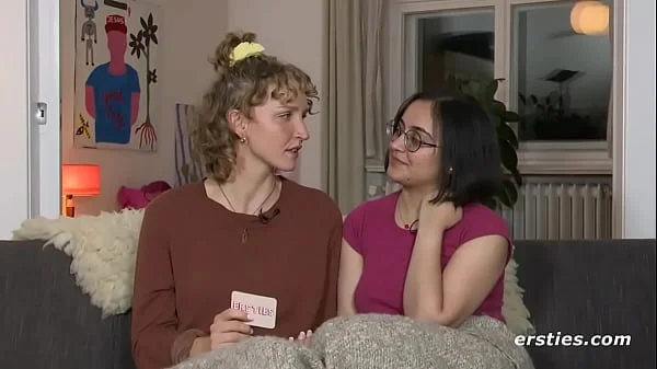 Jasmina Fills Serafina's Holes videos