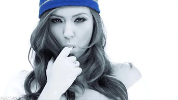 Covergirl Maddy O'Reilly videos