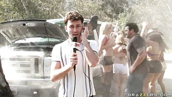 Park sex in the doggy style with hot dolls Bridgette B and Isis Love videos