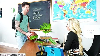 Curvy doll with big boobs Tiffani Madison banged in the classroom videos