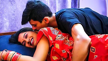 Good Indian dick-riding session in the cowgirl pose with a hot videos