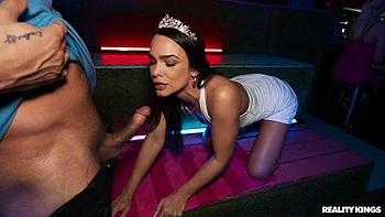 Emerald Loves and Ivy Ireland both love hardcore anal penetration videos